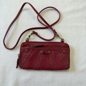 FOSSIL VINTAGE Red SANGRIA Leather Crossbody Bag Casual Vacation Travel